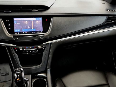Used 2024 Cadillac XT5 Premium Luxury w/ Technology Package image 31