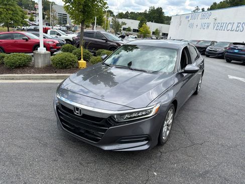 Used 2019 Honda Accord LX image 3