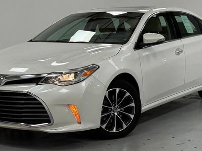 Used 2018 Toyota Avalon XLE Premium w/ All Weather Liner Package