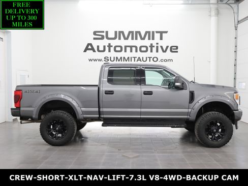 Used 2022 Ford F250 XLT w/ Black Appearance Package AWD/4WD image 1