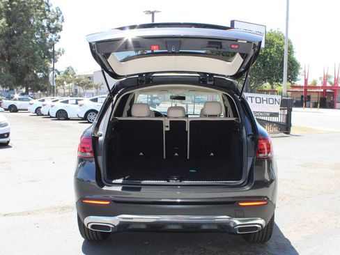 Used 2020 Mercedes-Benz GLC 300 image 23