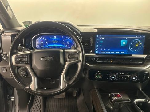 Used 2023 Chevrolet Silverado 1500 RST AWD/4WD image 34