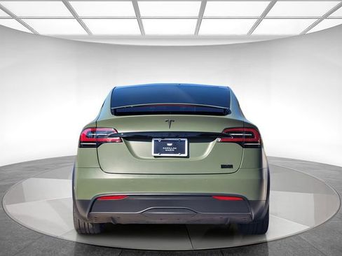 Used 2022 Tesla Model X Plaid image 6