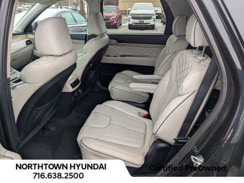 Used 2022 Hyundai Palisade Calligraphy image 10