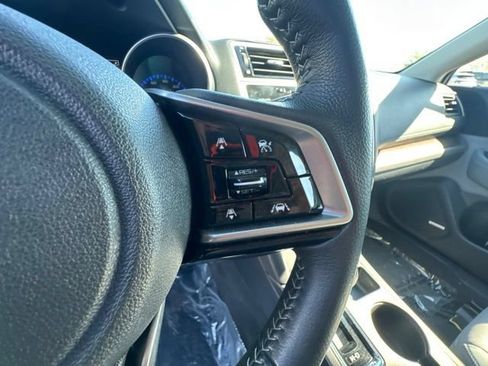 Used 2018 Subaru Outback 2.5i Limited AWD/4WD image 20