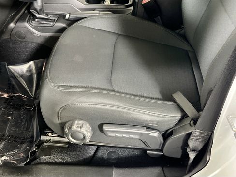 Used 2022 Jeep Gladiator Sport image 17