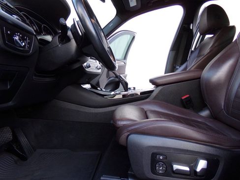 Used 2020 BMW X3 xDrive30i w/ Convenience Package image 17