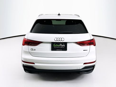 Used 2024 Audi Q3 2.0T Premium AWD/4WD image 7