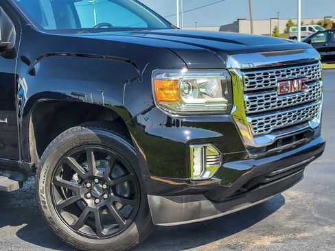 Certified 2022 GMC Canyon Denali w/ Denali Black Edition Package image 3