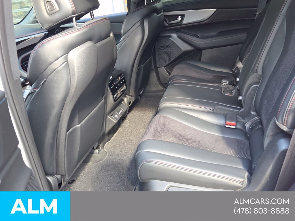 Used 2023 Acura MDX A-Spec AWD/4WD image 8