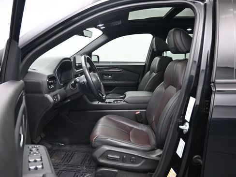 Used 2023 Honda Pilot Elite image 23