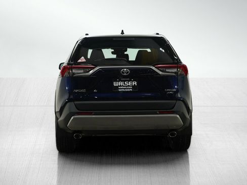 Used 2025 Toyota RAV4 Limited image 4