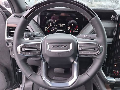 Used 2026 GMC Yukon Denali w/ Denali Reserve Package image 22