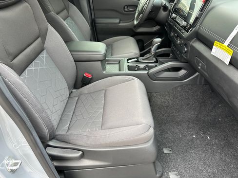 New 2026 Nissan Frontier SV w/ SV Convenience Package image 13