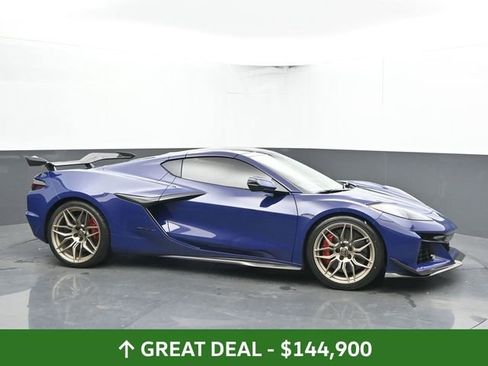 Used 2025 Chevrolet Corvette Z06 w/ Z07 Performance Package image 13