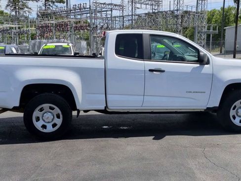 Used 2021 Chevrolet Colorado W/T w/ WT Convenience Package image 9