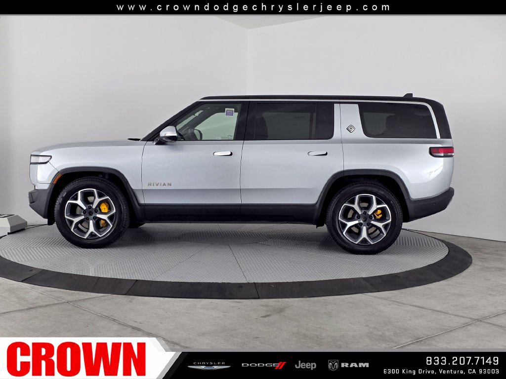 Used 2023 Rivian R1S Adventure Quad AWD/4WD image 4