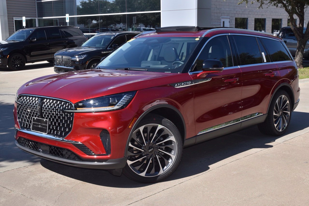 New 2027 Lincoln Aviator Reserve AWD/4WD image 12