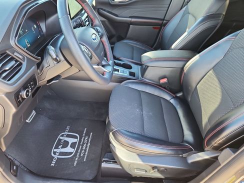 Used 2024 Ford Escape ST-Line Elite image 10