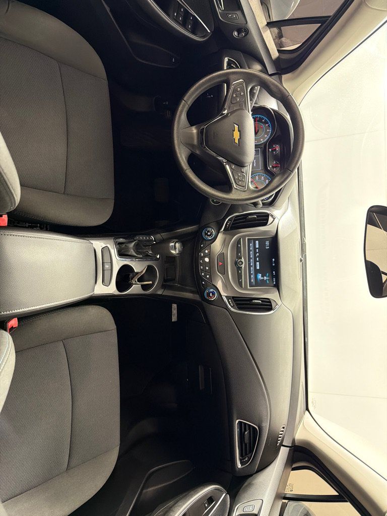 Used 2017 Chevrolet Cruze LT w/ Convenience Package FWD image 24