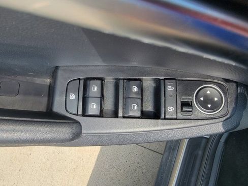 Used 2024 Kia Seltos S AWD/4WD image 17