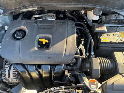 Used 2025 Kia Seltos S image 33