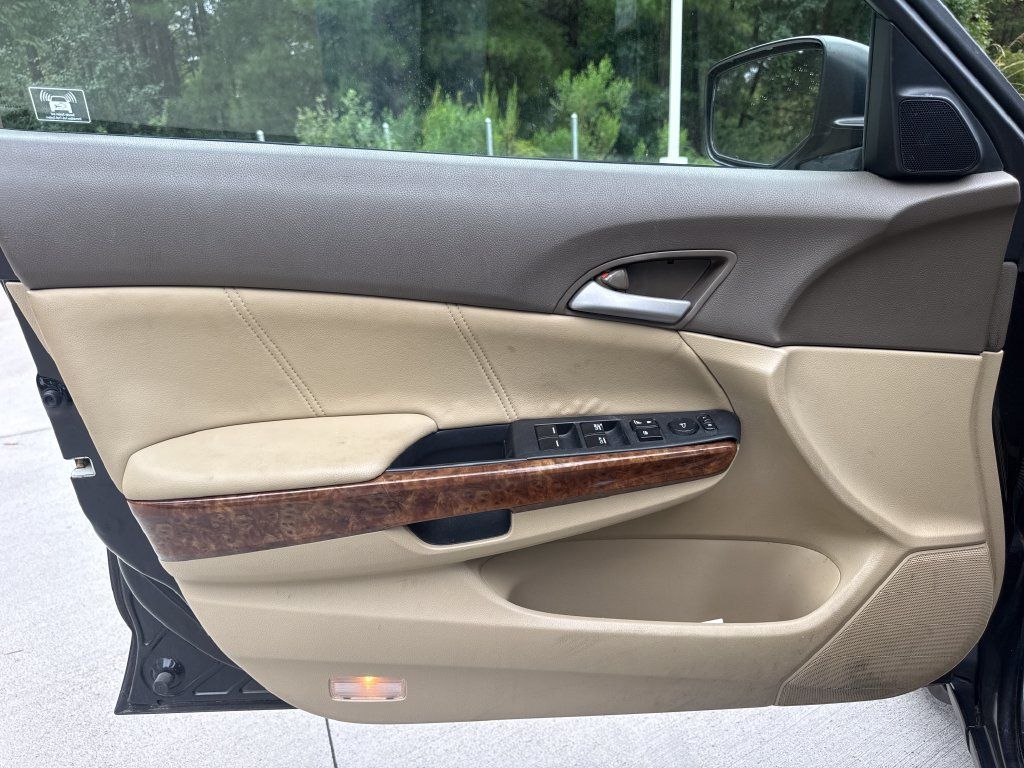 Used 2009 Honda Accord EX-L image 13