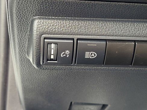 Used 2024 Toyota Corolla LE FWD image 17
