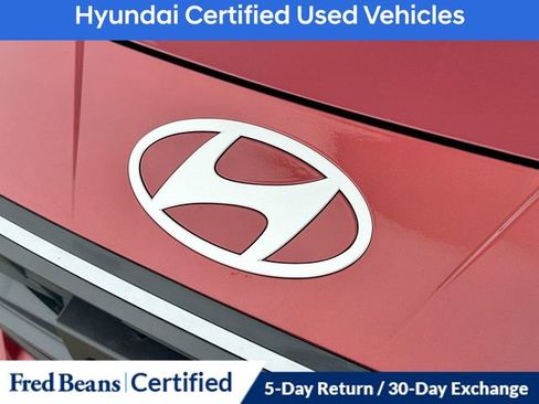 Certified 2025 Hyundai Elantra Sport image 28