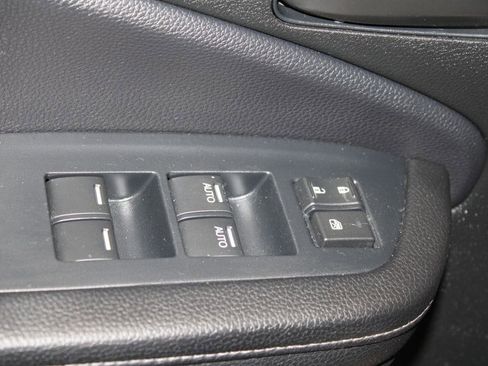 Used 2023 Honda Passport EX-L image 9