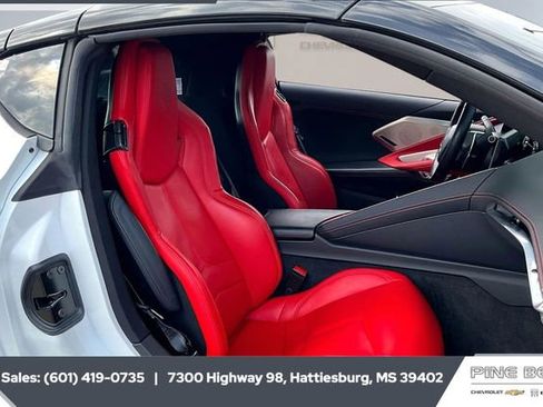 Used 2022 Chevrolet Corvette Stingray Preferred Cpe w/ 2LT image 6