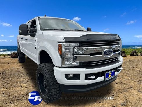 Used 2019 Ford F250 Lariat w/ Lariat Value Package image 10
