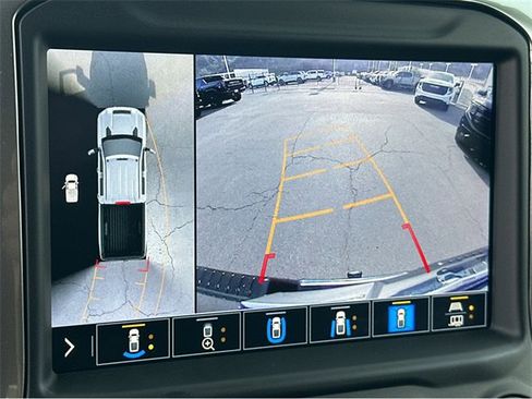 Certified 2022 Chevrolet Silverado 2500 LTZ w/ LTZ Plus Package image 21