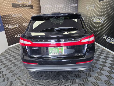 Used 2016 Lincoln MKX Select w/ Select Plus Package image 13