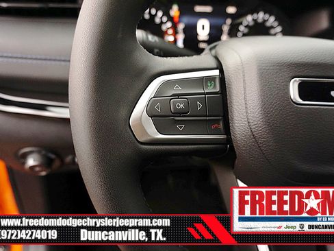 New 2026 Jeep Compass Latitude image 24