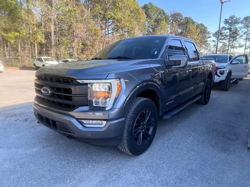 Used 2021 Ford F150 Lariat image 2