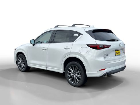New 2025 MAZDA CX-5 Signature image 3
