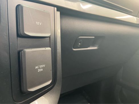 Used 2023 Ford F150 XLT w/ Equipment Group 302A High image 37