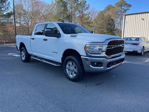 Used 2024 RAM 2500 Big Horn w/ Level 2 Equipment Group image 6