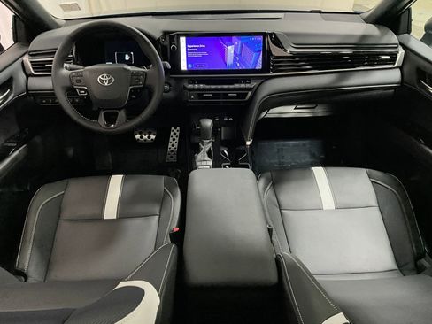 Used 2025 Toyota Camry SE w/ Multimedia Upgrade Package FWD image 16