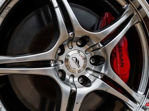 Used 2013 Nissan 370Z NISMO image 3