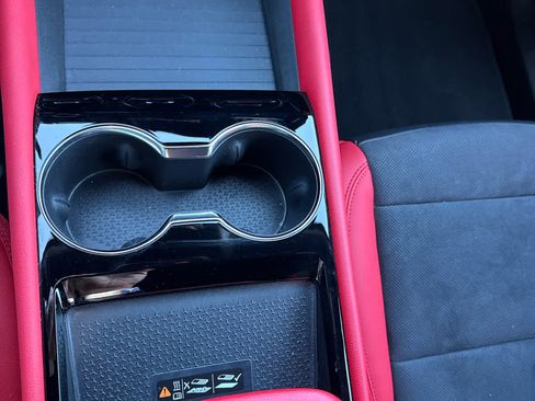 Used 2025 Chevrolet Blazer EV RS image 26