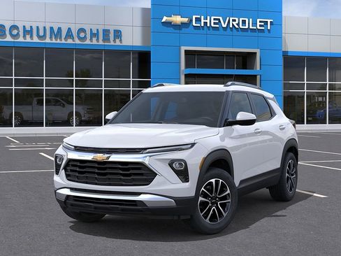 New 2026 Chevrolet TrailBlazer LT AWD/4WD image 6