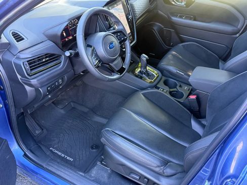 Used 2025 Subaru Forester Touring w/ Protection Package (1PH) AWD/4WD image 11