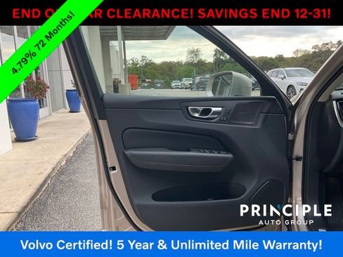 Certified 2023 Volvo XC60 B5 Plus w/ Climate Package image 14