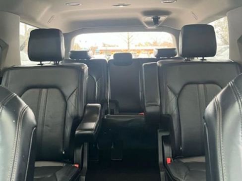 Certified 2019 Ford Expedition Max Platinum image 15