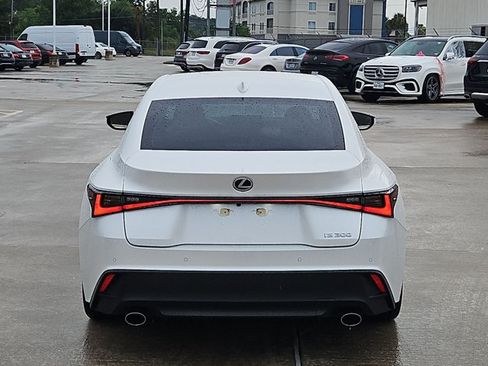 Used 2024 Lexus IS 300 w/ Comfort Package RWD image 6