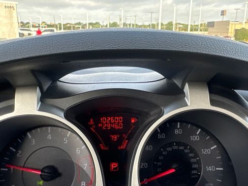 Used 2011 Nissan Juke SL FWD image 37