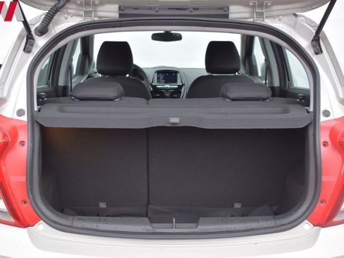 Used 2019 Chevrolet Spark LT image 25