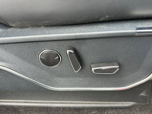 Used 2023 Ford F150 Raptor w/ Raptor Carbon Fiber Package image 23